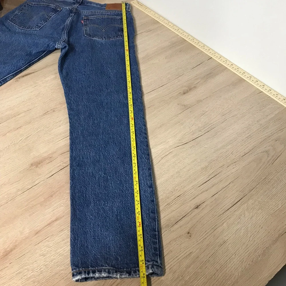 Levi’s Premium 501 Original fit Straight leg High rise Button Fly Jeans Size29 - Picture 13 of 15